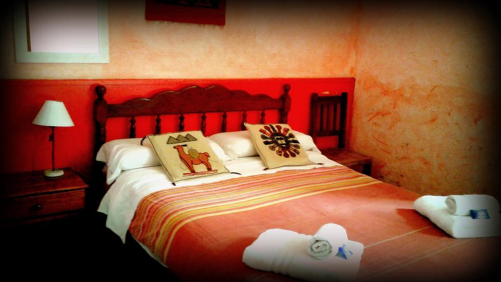 Hostal Yatasto Salta Eksteriør bilde