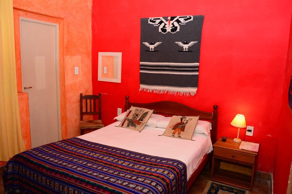 Hostal Yatasto Salta Eksteriør bilde
