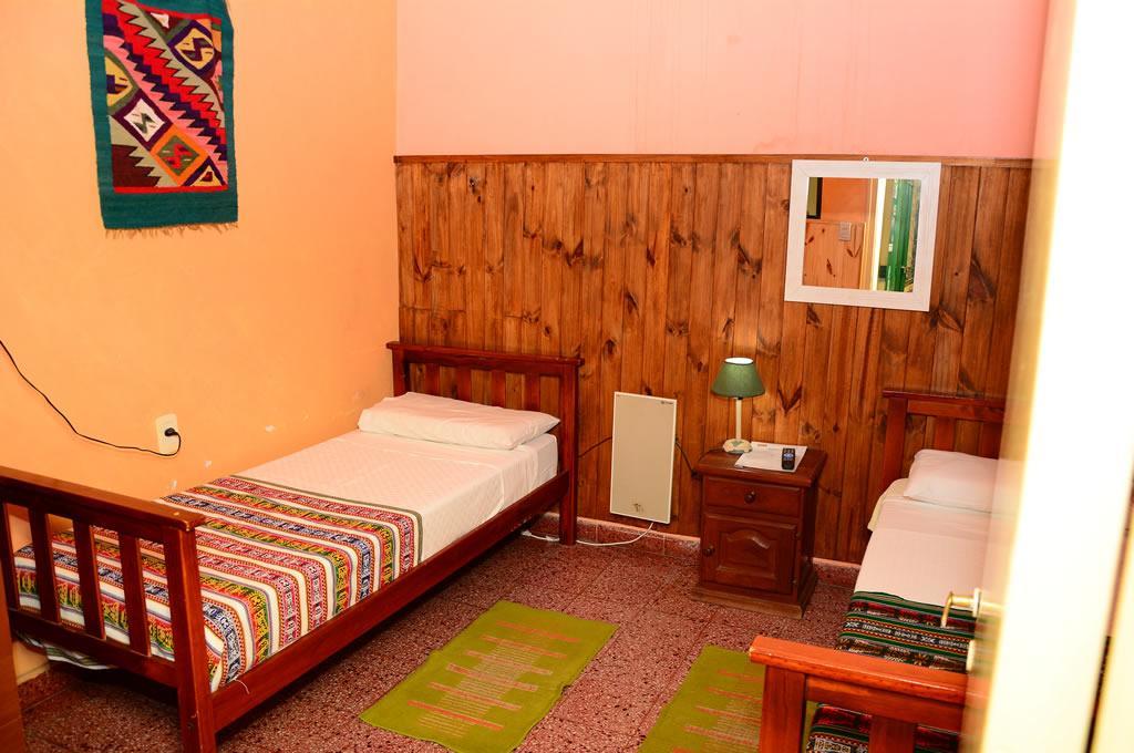 Hostal Yatasto Salta Eksteriør bilde