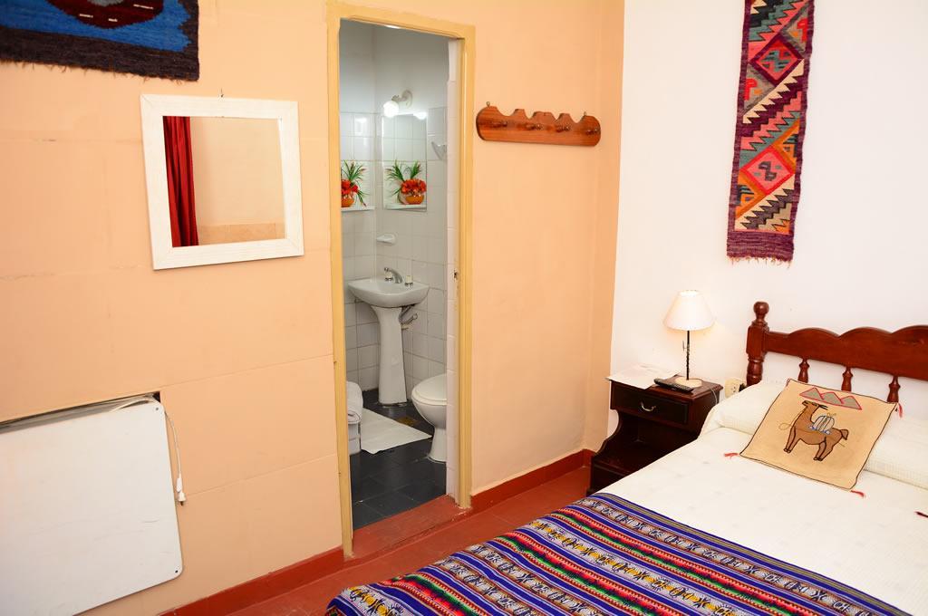 Hostal Yatasto Salta Eksteriør bilde